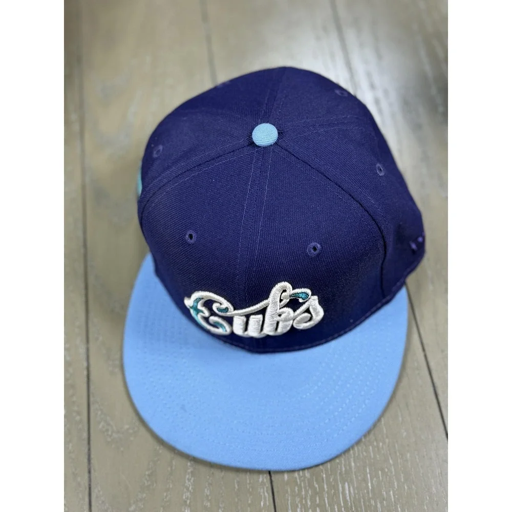 Chicago Cubs Hat Cap Fitted Mens 7‎ 3/8 Blue MLB Baseball New Era Cooperstown